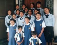 Nepal Kinder mit Sarah 07